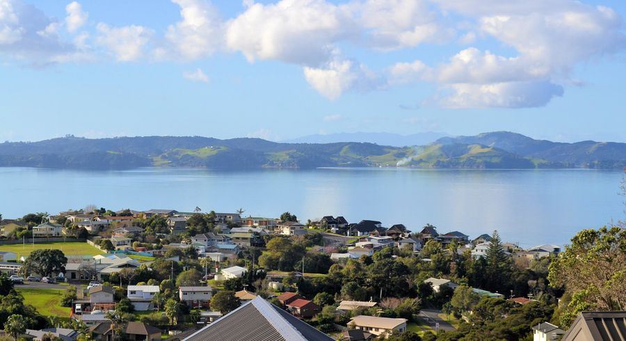  at 44 Maraetai School Road, Maraetai, Auckland