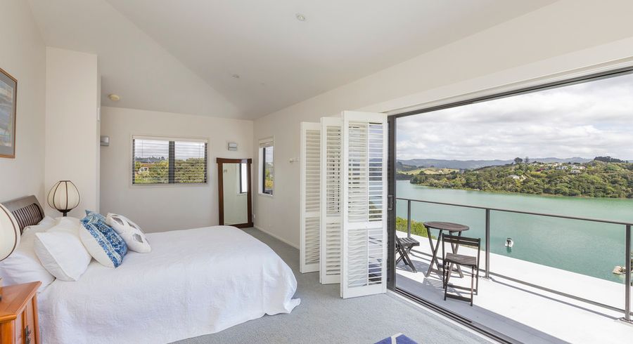  at 21 Kanuka Road, Sandspit, Warkworth