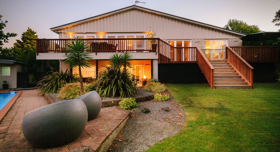  at 5 Ecclesfield Grove, Silverstream, Upper Hutt