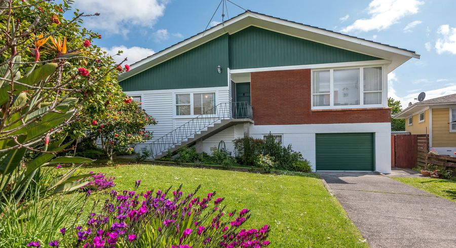  at 6 Blyton Lane, Pakuranga Heights, Auckland