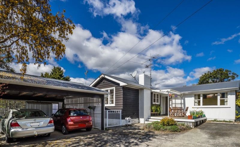  at 27 Field Street, Silverstream, Upper Hutt