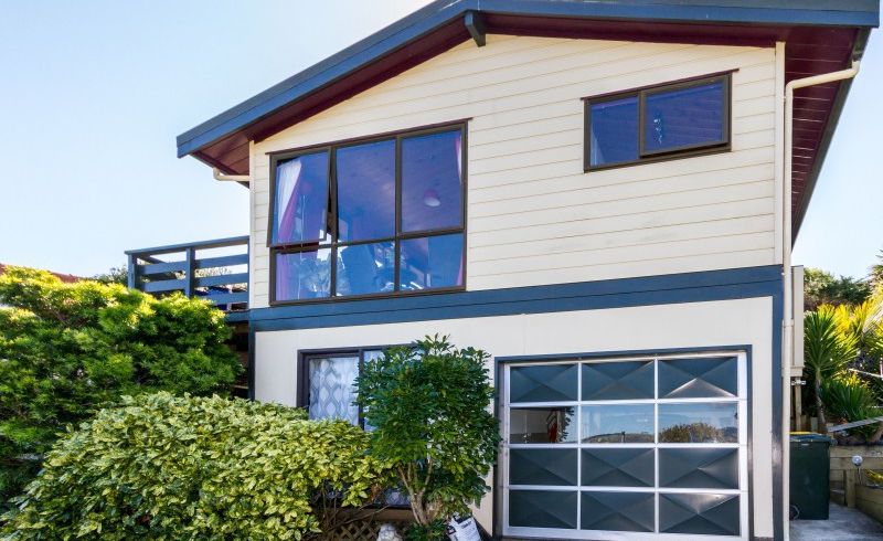  at 9 Inlet View, Titahi Bay, Porirua
