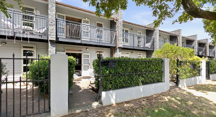  at 8/2 Cawley Street, Ellerslie, Auckland