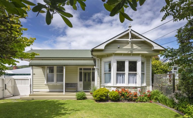  at 89 Eden Street, Island Bay, Wellington