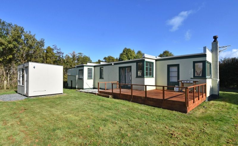  at 15 Ruru Avenue, Otatara