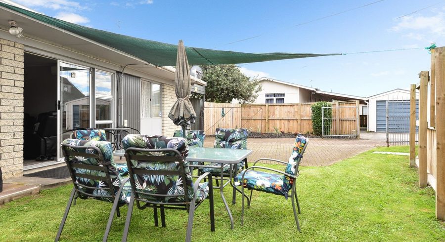  at 409A Dey Street, Hamilton East, Hamilton