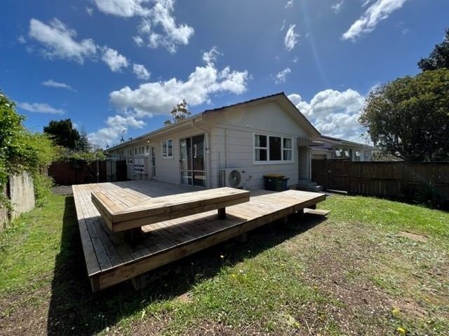  at 2/21 Gardner Ave, New Lynn, Waitakere City, Auckland