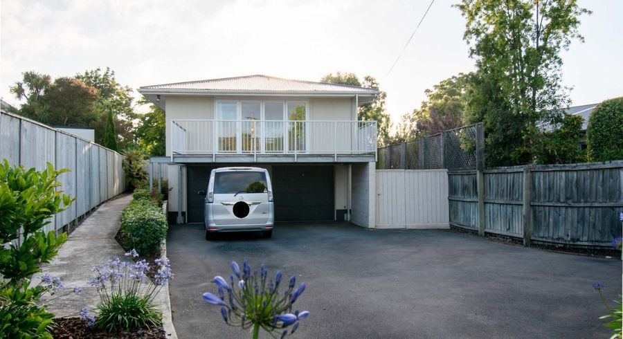  at 1/14a Garreg Road, Fendalton, Christchurch City, Canterbury