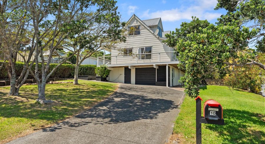  at 10 Moa Avenue, Oneroa, Waiheke Island, Auckland