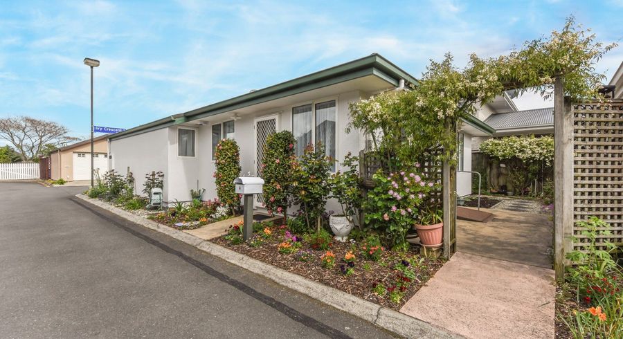  at 4 Ivy Crescent, Richmond, Richmond