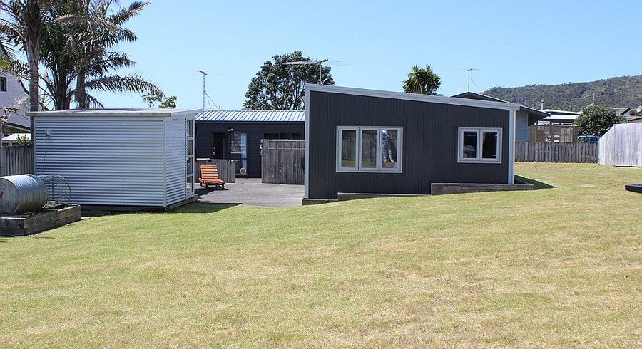  at 114 Manuka Place, Matarangi