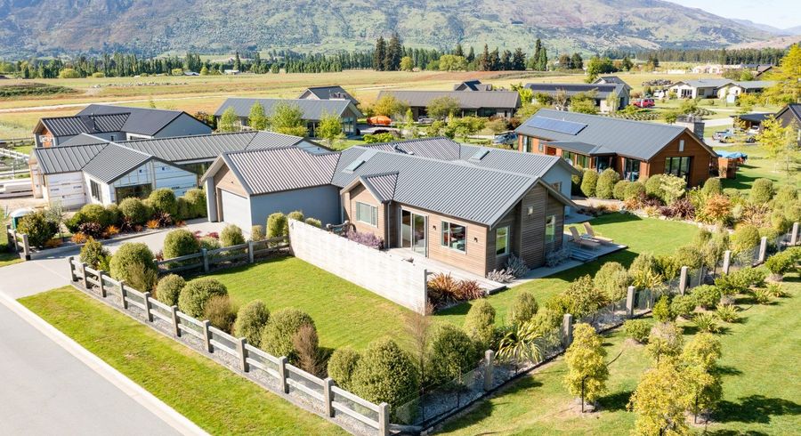  at 4 Mcdonald Street, Queenstown