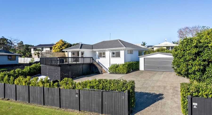  at 3 Rapaki Place, Te Atatu Peninsula, Waitakere City, Auckland