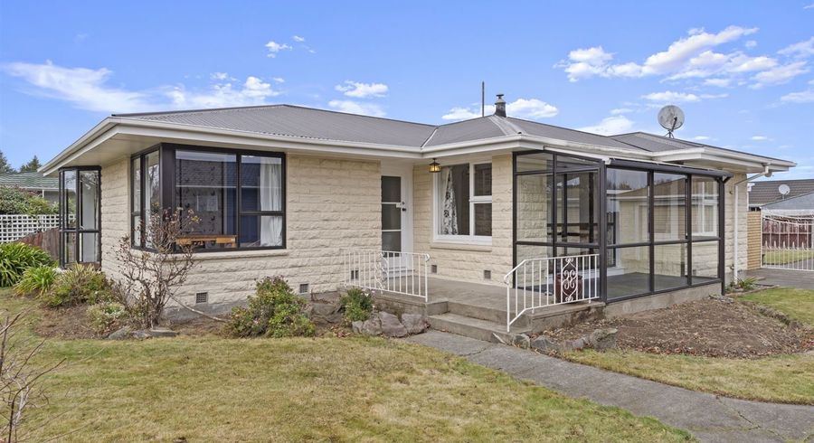  at 9 Glenside Avenue, Ilam, Christchurch
