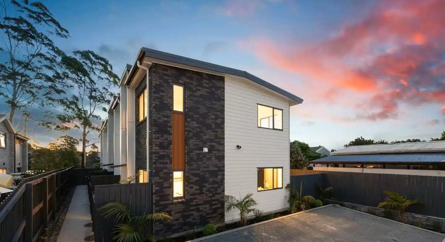  at 5/81 Vodanovich Road, Te Atatu South, Waitakere City, Auckland