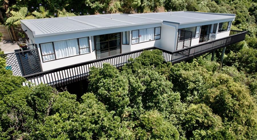  at 66 Miromiro Road, Normandale, Lower Hutt, Wellington