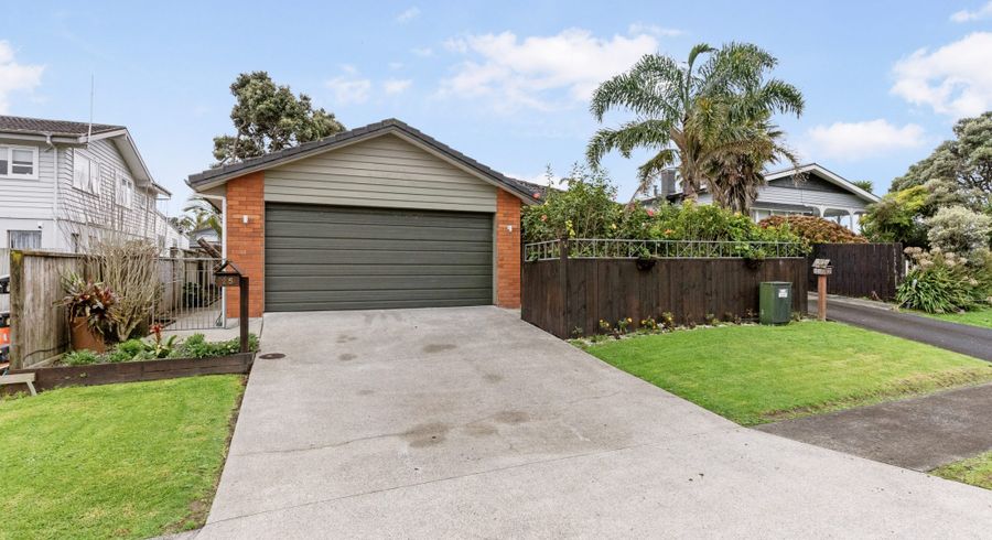  at 25 McInnes Road, Weymouth, Manukau City, Auckland