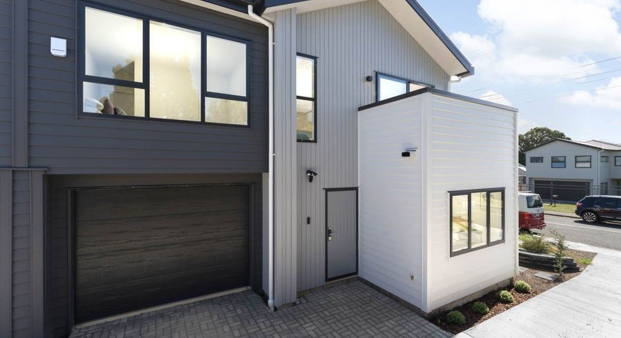  at 14C River Road, Te Atatu Peninsula, Waitakere City, Auckland