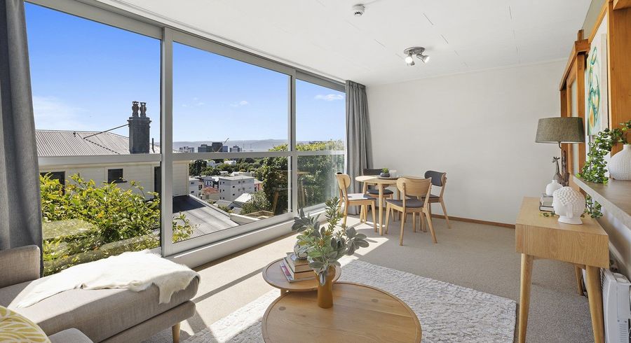  at 3/24 Patanga Crescent, Thorndon, Wellington