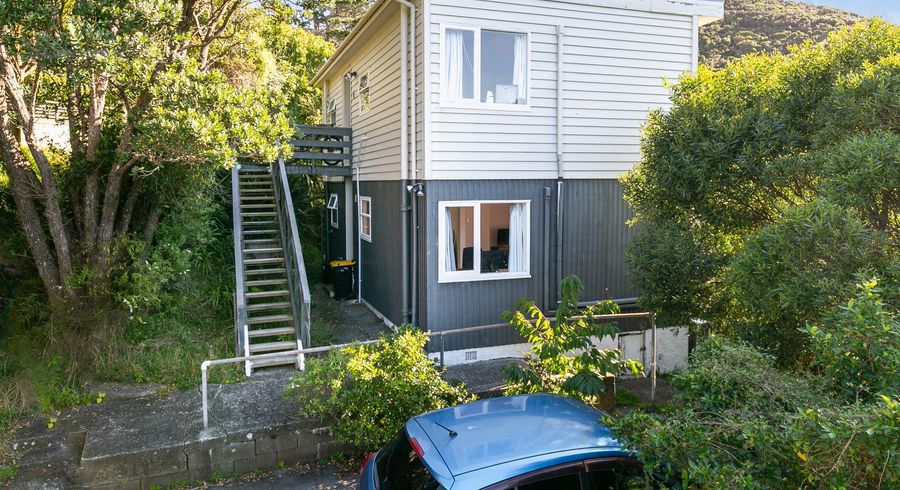  at 95 Makara Road, Karori, Wellington