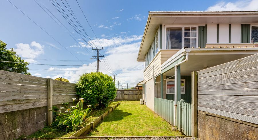  at 1/1 WAIKARE AVE, Waiwhetu, Lower Hutt