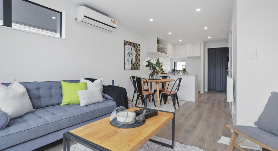  at 21 Ivy Nola Way, Henderson, Auckland