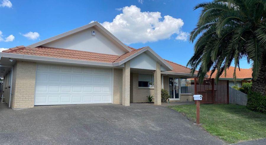  at 2A Fencotie Place, Northpark, Manukau City, Auckland