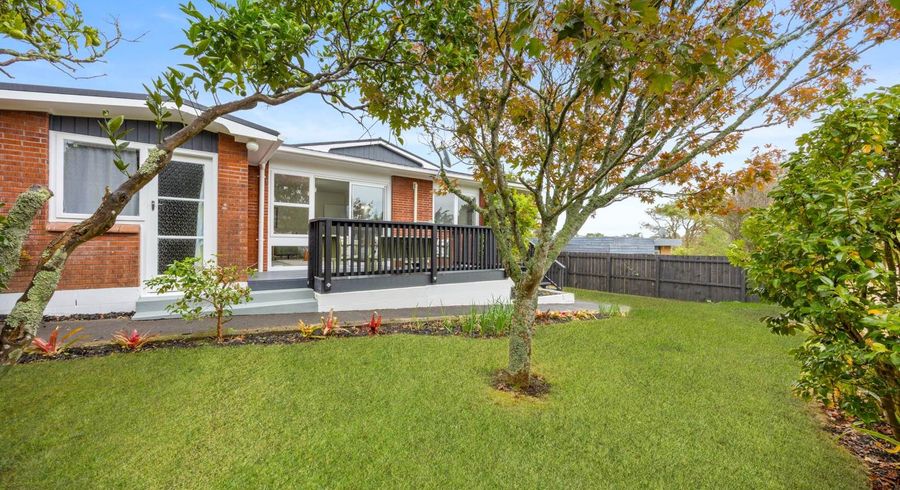  at 2/49 Littlejohn Street, Hillsborough, Auckland City, Auckland