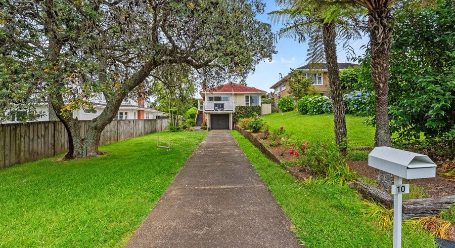  at 10 Littlejohn Street, Hillsborough, Auckland City, Auckland