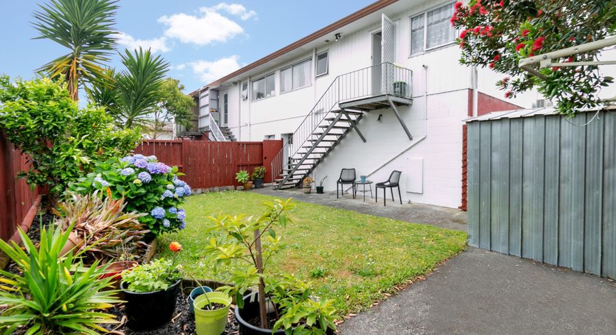  at 8/27 Pakuranga Road, Pakuranga, Manukau City, Auckland
