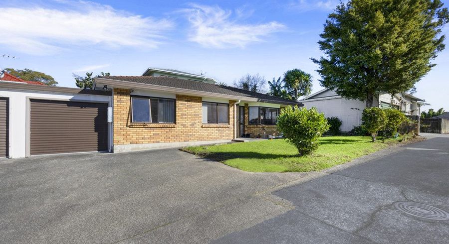  at 2/27 Rata Street, New Lynn, Waitakere City, Auckland