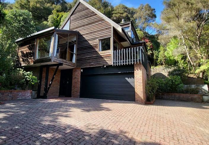  at 7 Francis Bell Grove, Lowry Bay, Lower Hutt, Wellington