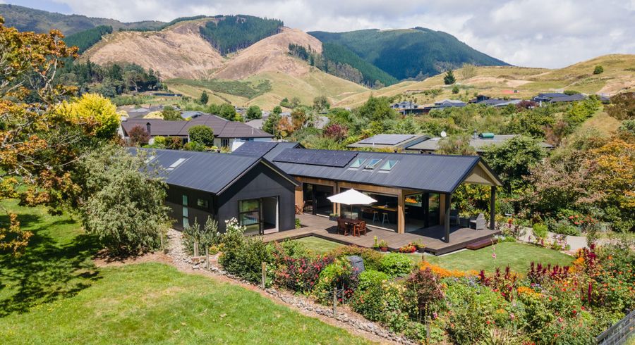 Free property data for 9 Quail Rise, Stoke, Nelson - homes.co.nz