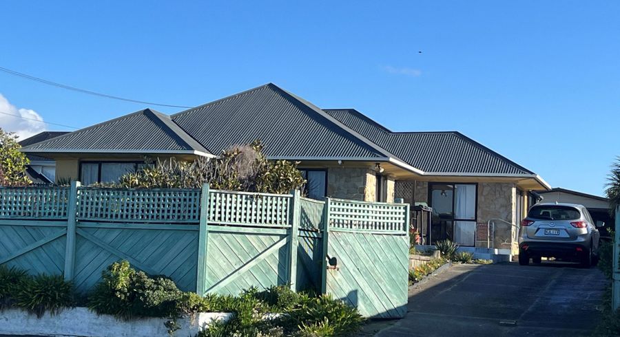  at 333 Marine Parade, New Brighton, Christchurch City, Canterbury