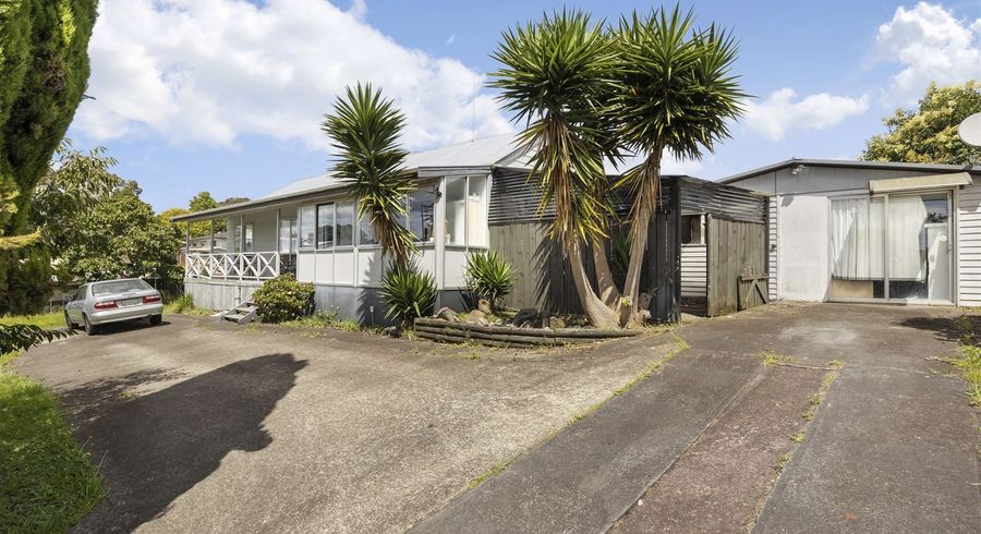  at 7 Frobisher Way, Clendon Park, Auckland