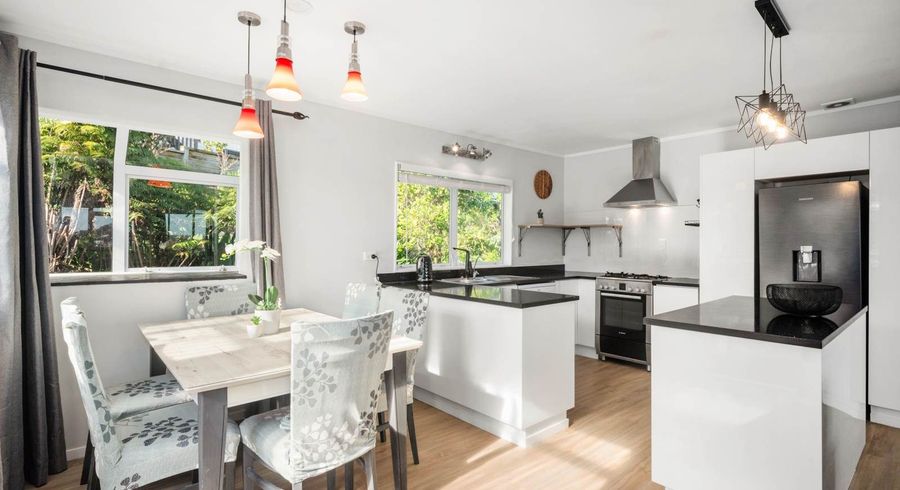  at 1/14 Delshaw Avenue, Stanmore Bay, Whangaparāoa