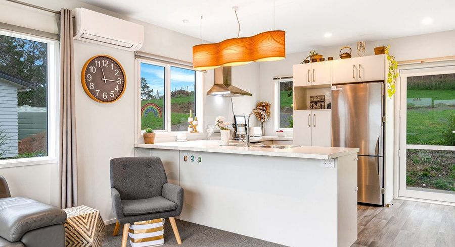  at 2/206b Tawa Road, Kumeu, Rodney, Auckland