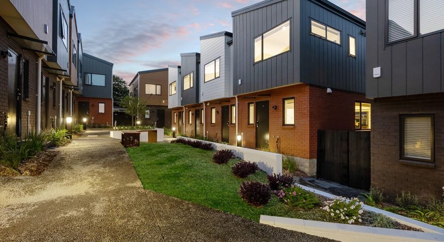  at 11 Toanga Place, Mount Wellington, Auckland City, Auckland