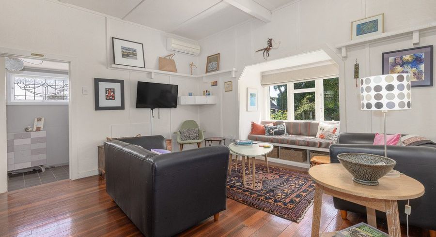  at 11 Whanake Street, Titahi Bay, Porirua