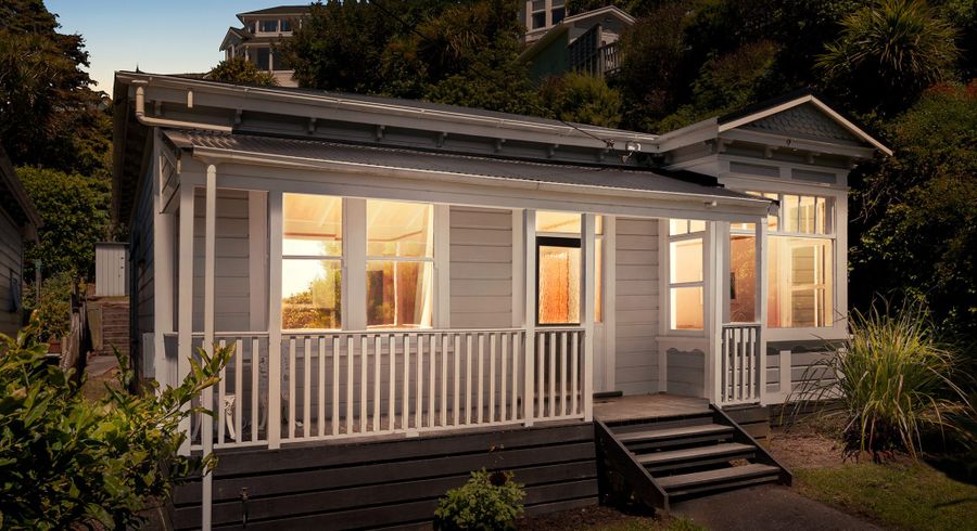  at 9 Laura Avenue, Brooklyn, Wellington, Wellington