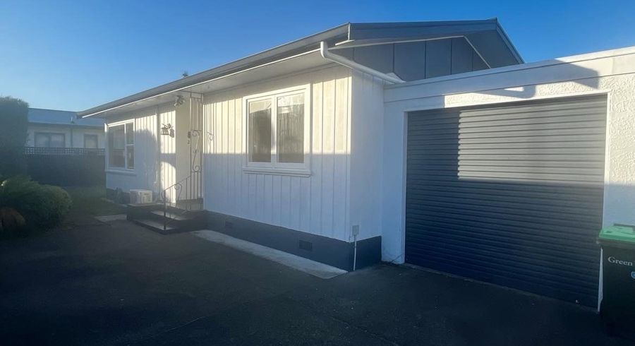  at 2/505 Sylvan Road, Parkvale, Hastings