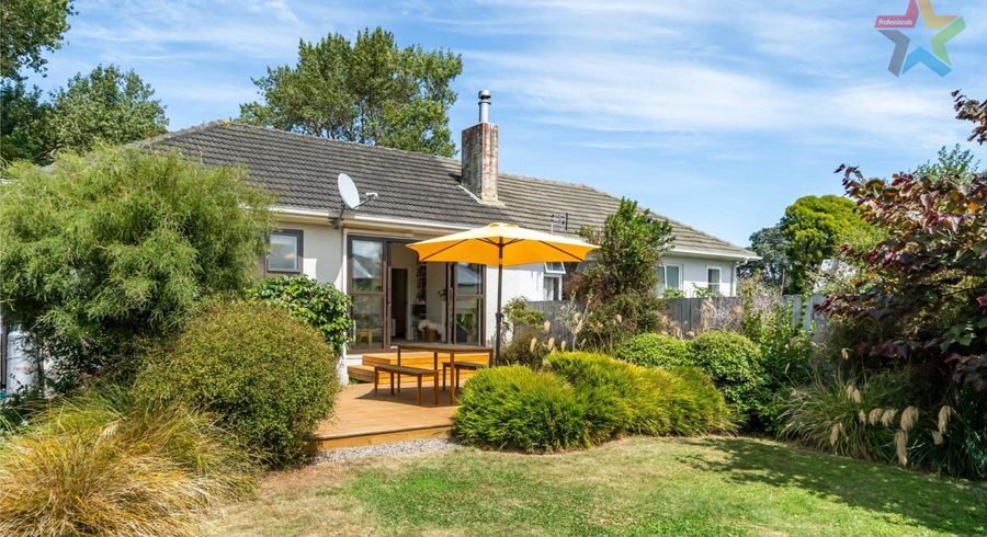  at 225 Riverside Drive, Waterloo, Lower Hutt