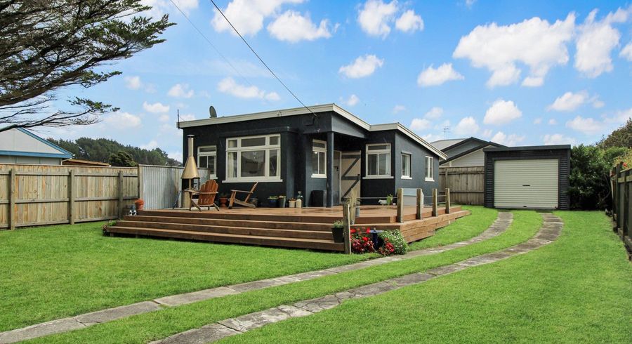  at 3 Chrystall Street, Foxton Beach, Foxton