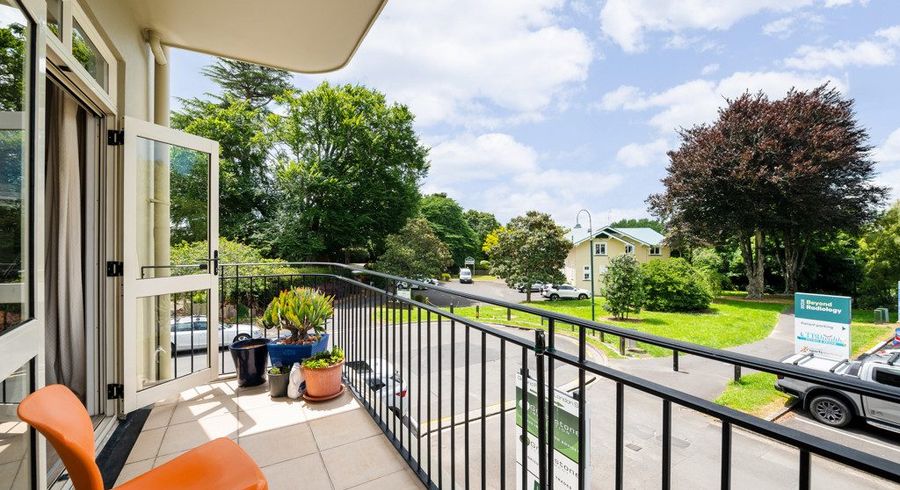  at 1A/11 London Street, Hamilton City Central, Hamilton, Waikato