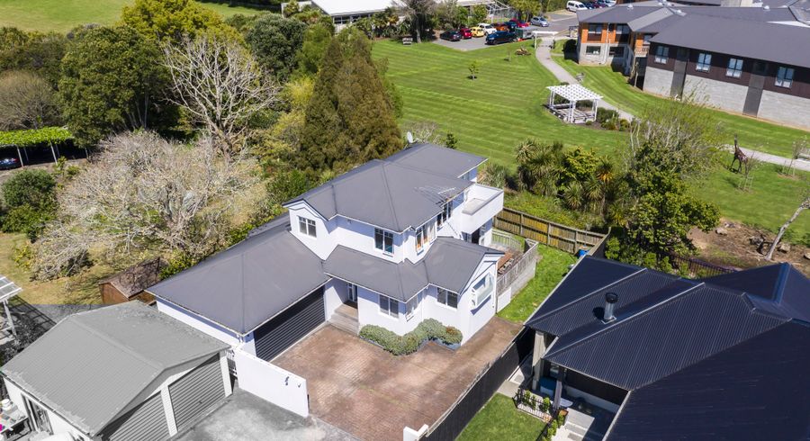  at 2/106 Michaels Avenue, Ellerslie, Auckland