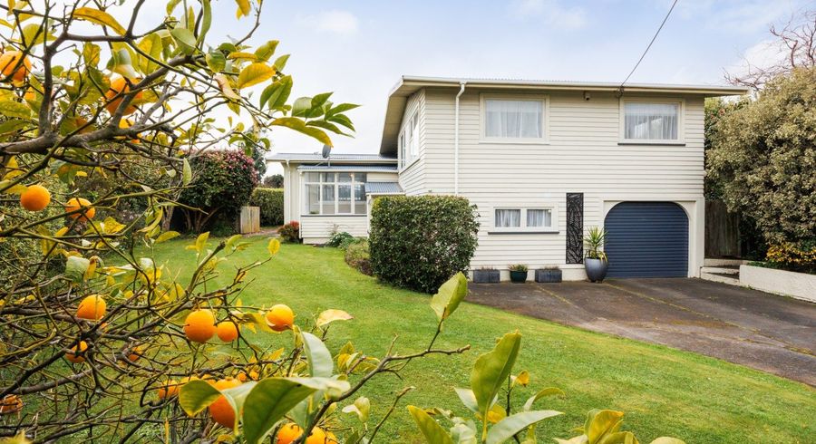  at 10 Nairn Crescent, Awapuni, Palmerston North, Manawatu / Whanganui