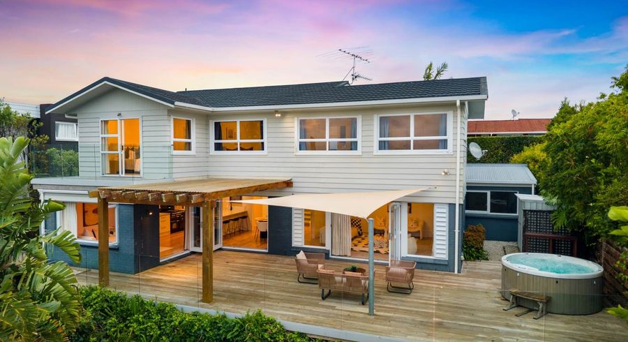  at 90 Exmouth Road, Northcote, North Shore City, Auckland