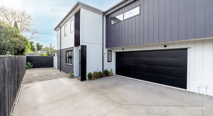  at 16D Harris Road, Mount Wellington, Auckland City, Auckland