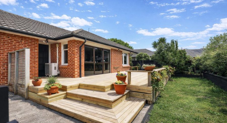  at 8C Kyeburn Place, Avonhead, Christchurch City, Canterbury