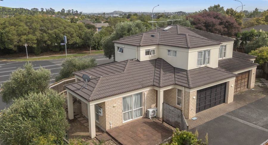  at 16 Claremont Way, East Tamaki Heights, Manukau City, Auckland